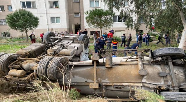 Beton Mikseri Devrildi 1 Yaralı