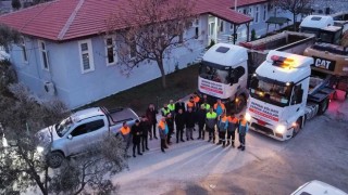 Kömürcüoğlu Group yardım malzemeleriyle yola çıktı