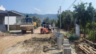 Milas Belediyesi 8 Mahalledeki Yol Çalışmasını Tamamladı