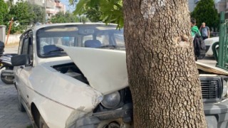 Milas’ta İki Otomobil Çarpıştı, 1 Kişi Yaralandı…