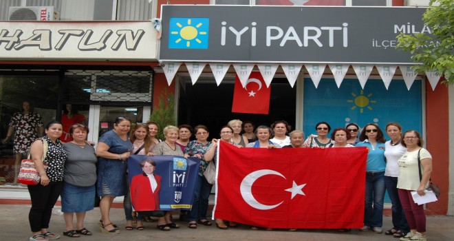 Kadınlardan Meral Akşener için kampanya…